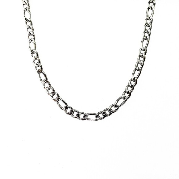 Silver Plated Figaro Chain Necklace | BRAND NEW Fashion Jewelry for Layering - Picture 2 of 5
